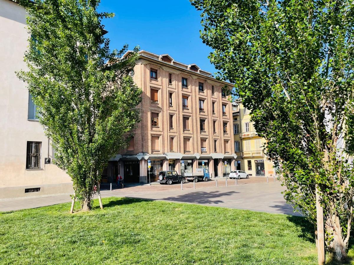 Pilotta'S Balcony Apartment Парма Екстериор снимка